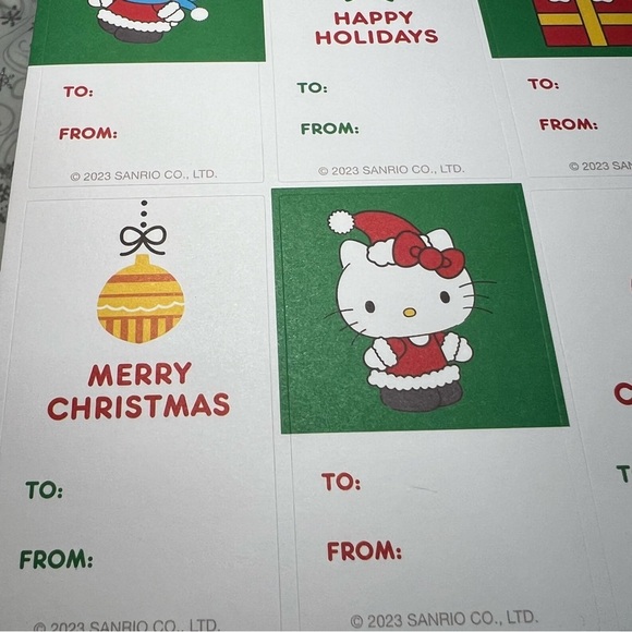 Sanrio Hello Kitty Christmas Sticker Sheet - Holiday Present Gift Tags -200 Tags - Picture 3 of 9